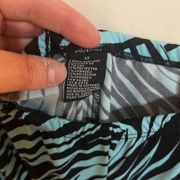 Perceptions Black and Aqua Zebra Print 2 piece Dress - Picture 11 of 11